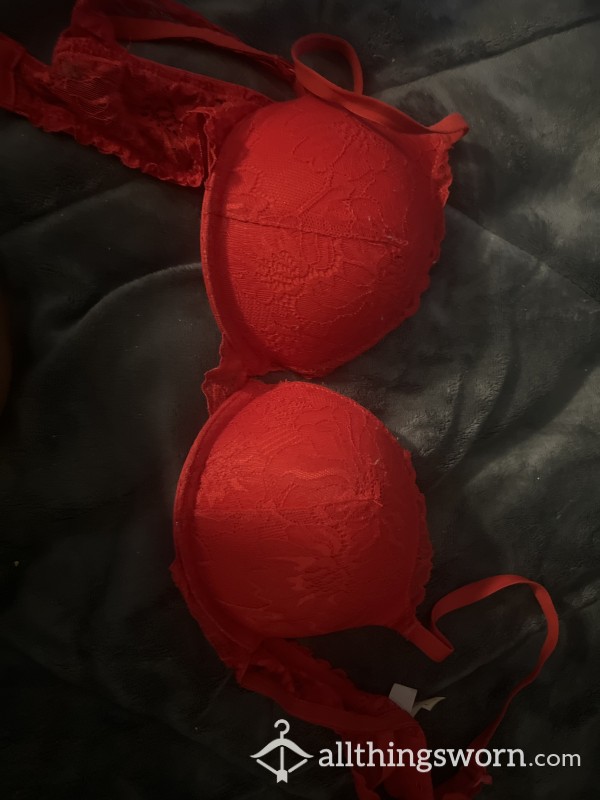 S**y Red Seductive Bra