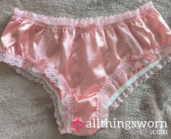 ✨ Shiny Lace Trim Bow Pink Panty