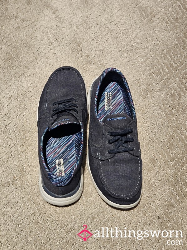 Sketchers Slip-ons