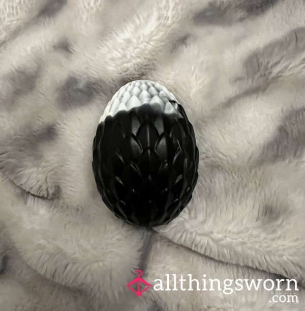 Small Dragon Egg