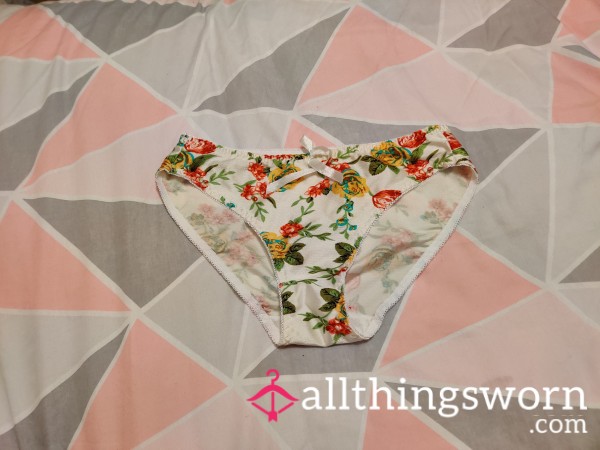 🌸Soft Stretchy And Super Comfortable Floral Panties🌸
