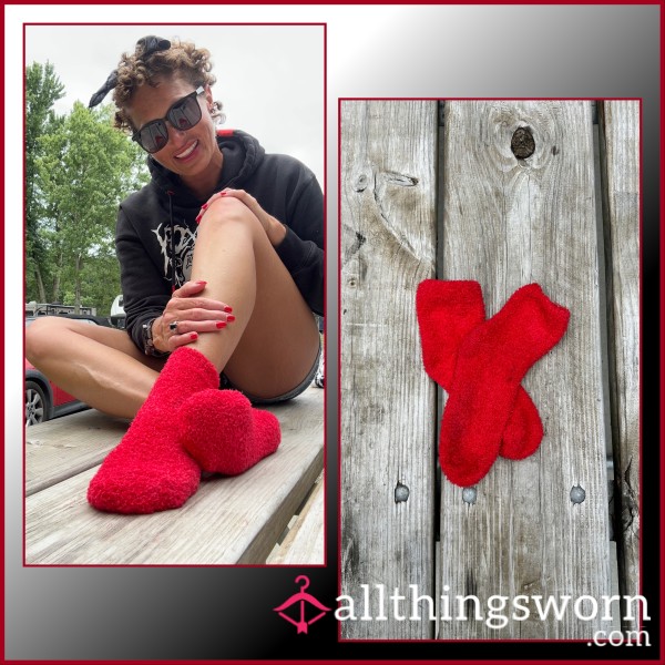 Sparkly And Fuzzy Red Socks | 3 Day Wear!!