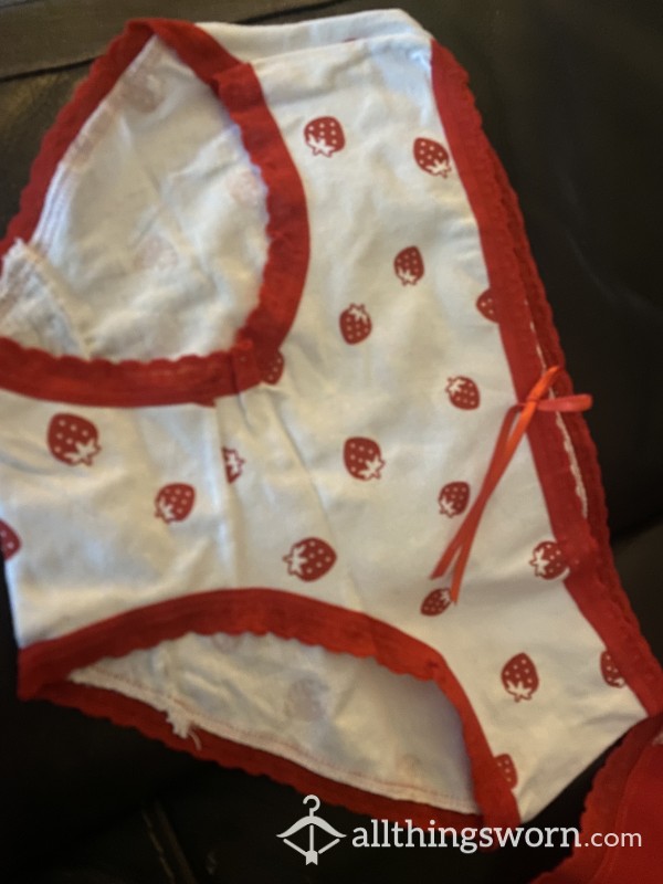 Special Valentine’s Day White And Red Panties