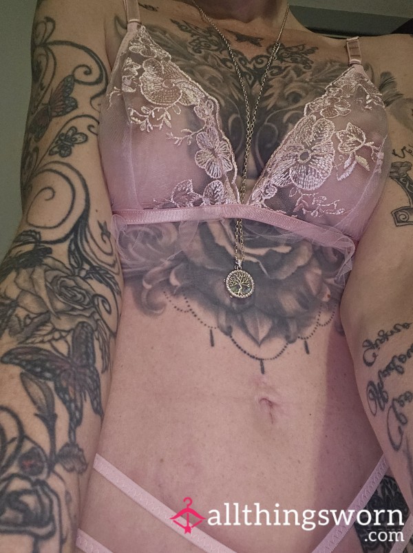 Strip Down To Nude Tattoo Tits And Snatch