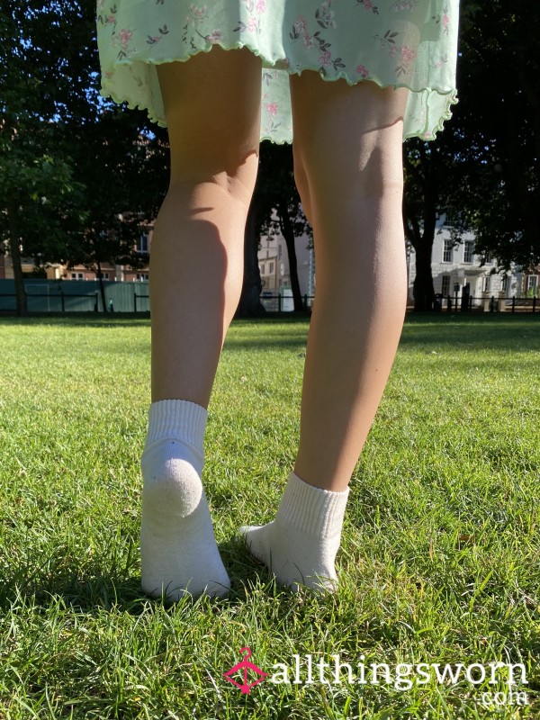 Sun-kissed Socks On Soft Grass 🍃