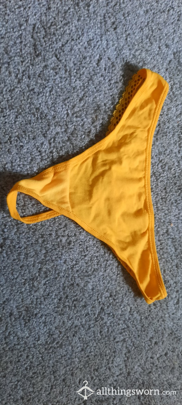 🏷CLEARANCE🏷 Sunflower Yellow Thong