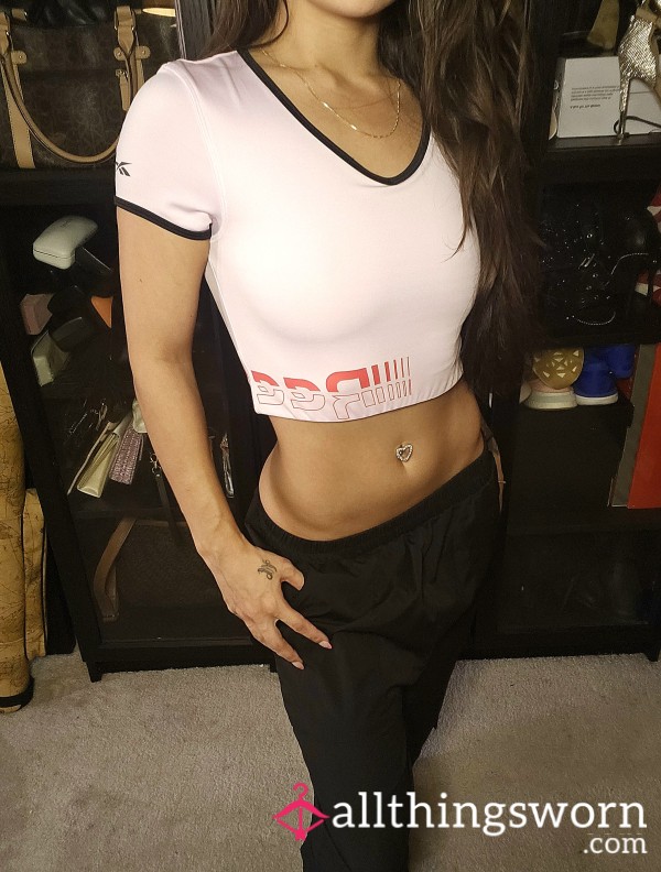 Sweaty 2 Piece Workout Set Reebok Pink Black Sports Bra Top Cut Out Back Crop Top + Black Jogging Pants Sweats Joggers Size Small Asian Japanese Fitness Model