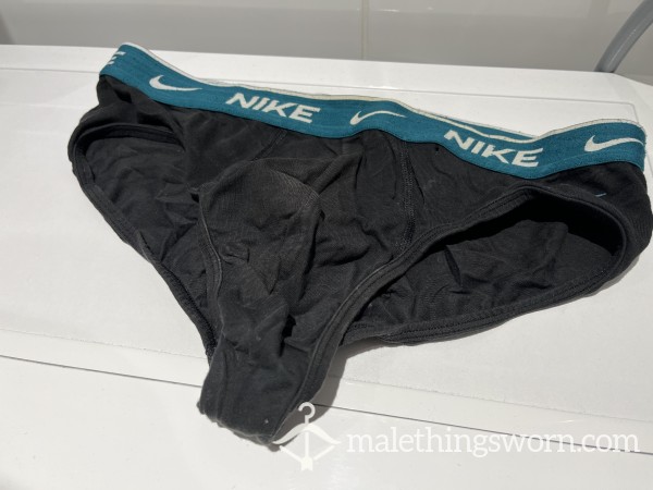 Sweaty And Musky Nike Undies 🤤🔥