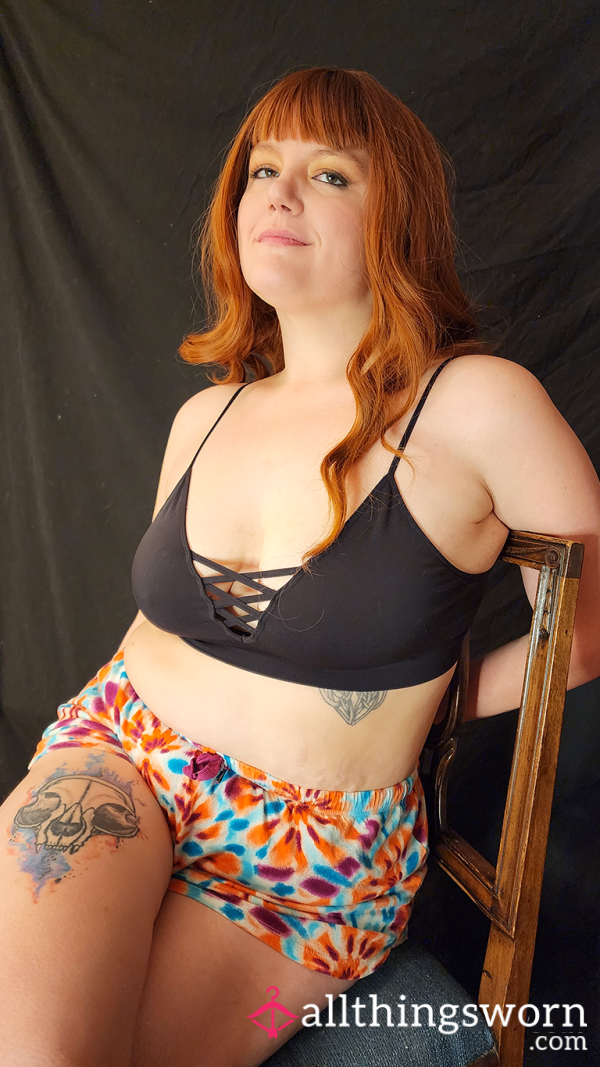 Sweaty Black Bralette Worn By Curvy Redhead MILF