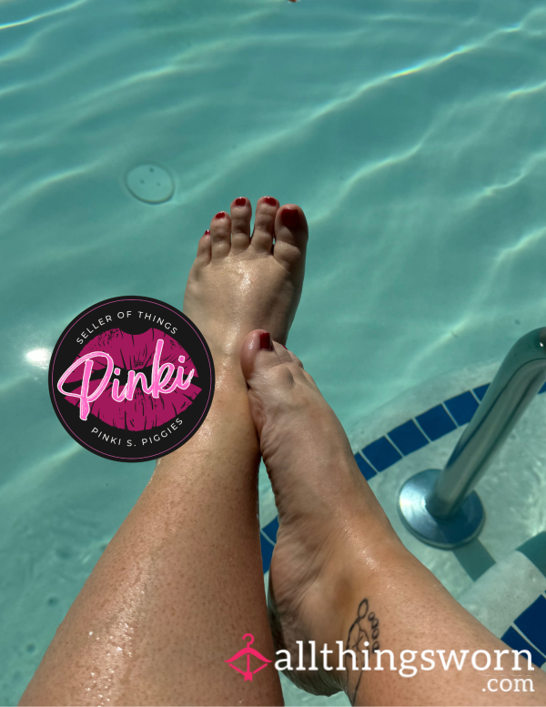 Sweet Wide 🦶🏻💦Feet Lounging By The P**l 🏊‍♂️To Cool Off With! 7 Images