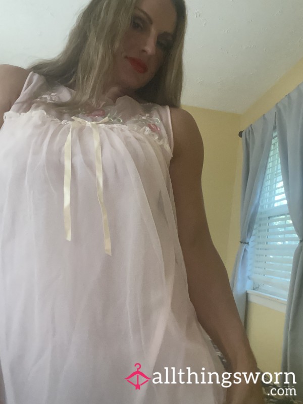 Taking Off My Vintage Pink Nightgown 4 Pics
