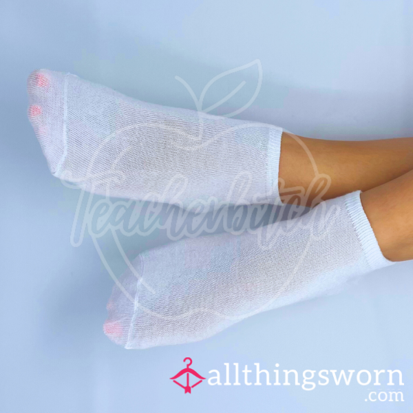 Thin, White Ankle Socks | 12 Of 20 Pairs Available