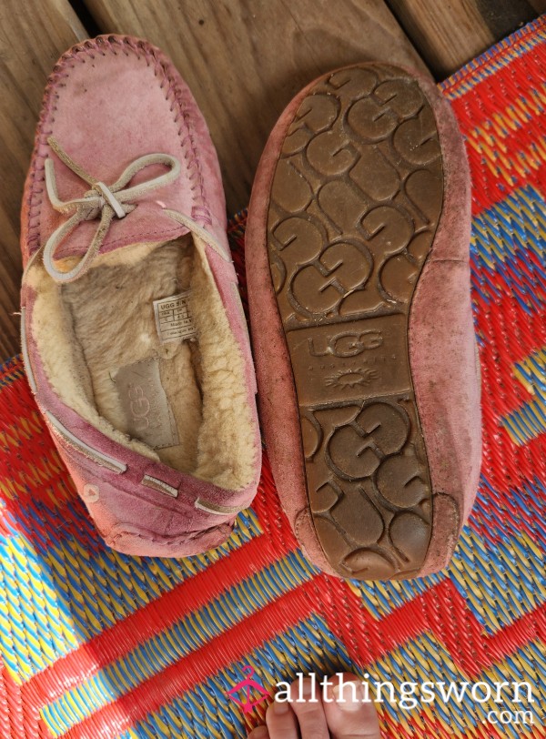 Ugg Slippers (well Worn, Dirty, Smelly)