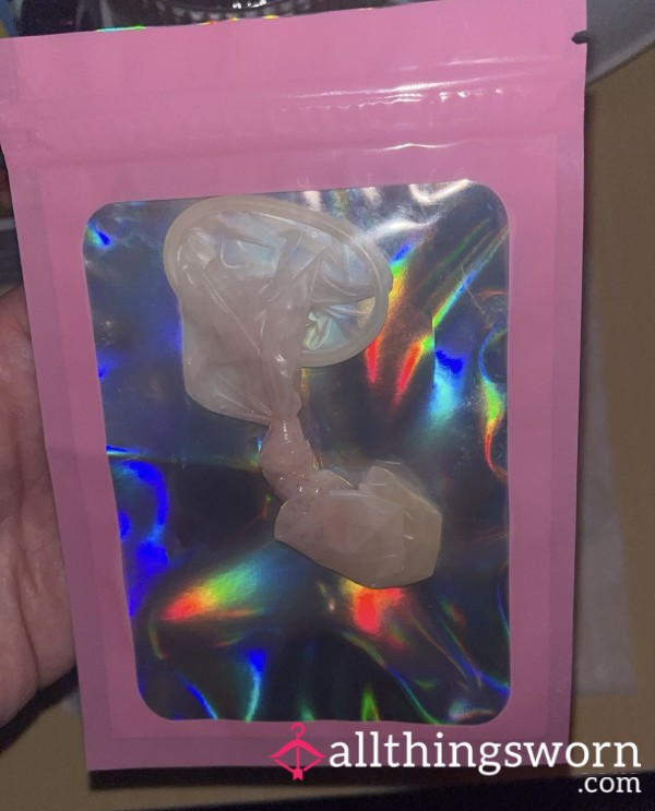 Used Condom Full Of Cum 💌 Includes Couple Content Folder With 20⊹ Vids & Pics 👩🏼‍❤️‍👨🏼