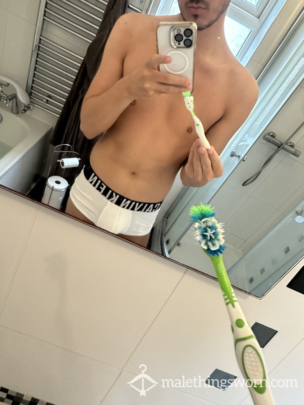 Used Green Toothbrush 🪥