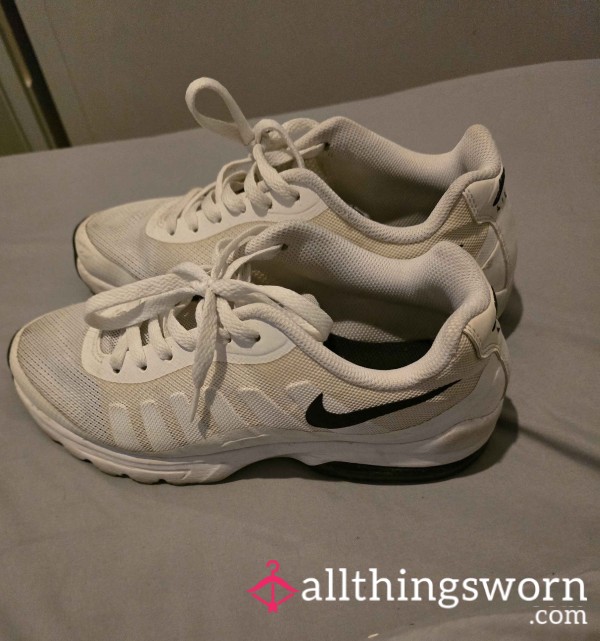 Very Old Nike Air Sneakers