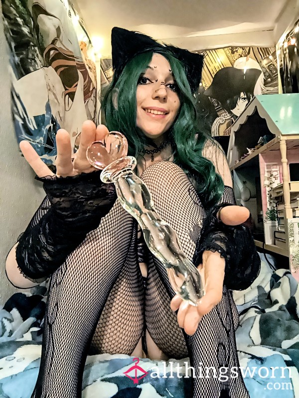 Watch This Catgirl C*m On Her Toy 💚🖤