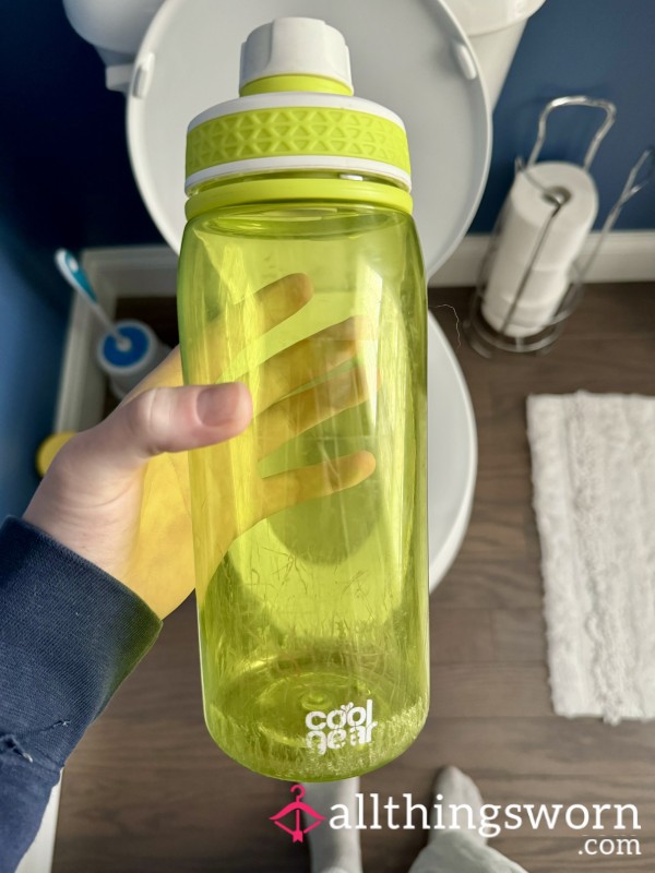 Water Bottle (filled W/ Sp*t Or Lemonade)