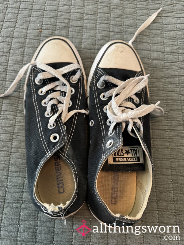 Well Worn Black Converse Sneaker