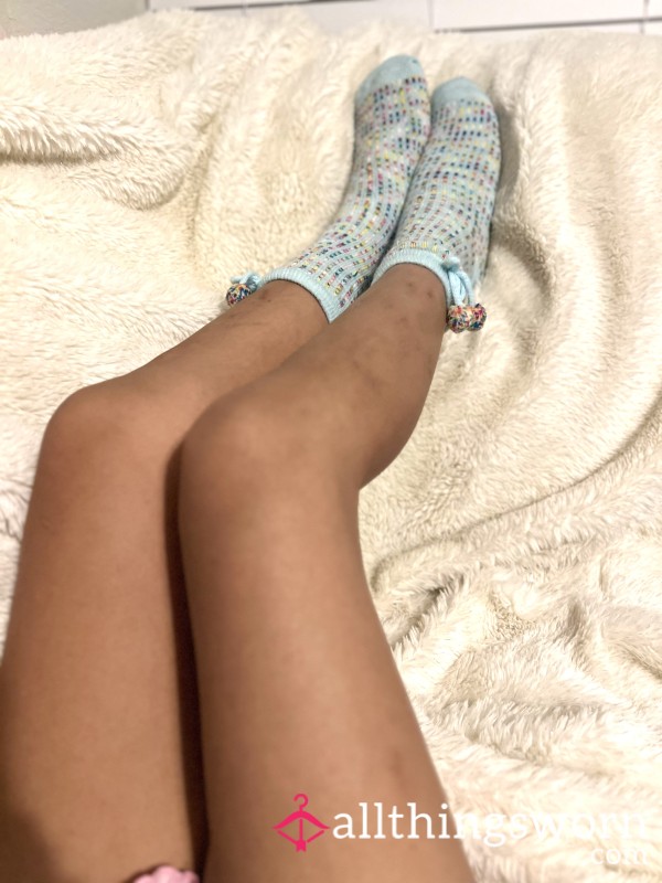 Well-worn Women's Fuzzy Socks