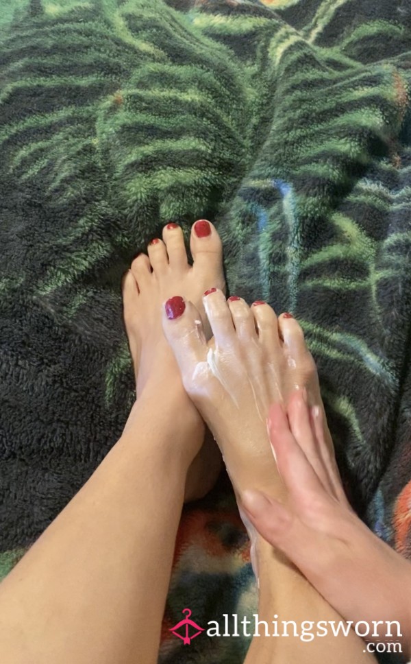 What Do You Want To See Me Do With My Feet?!