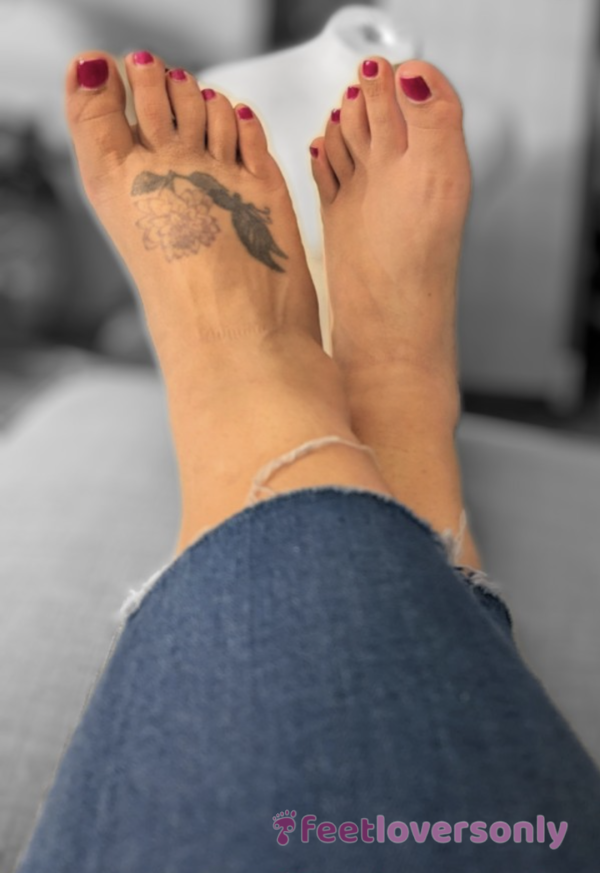 What Little Piggies Wants To Get My Morning Coffee To Get These Feet Moving