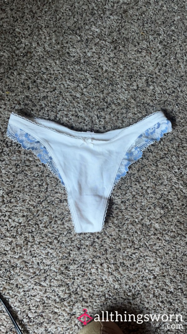 (Sold) WHITE COTTON + BLUE LACE THONG!🩵🤍