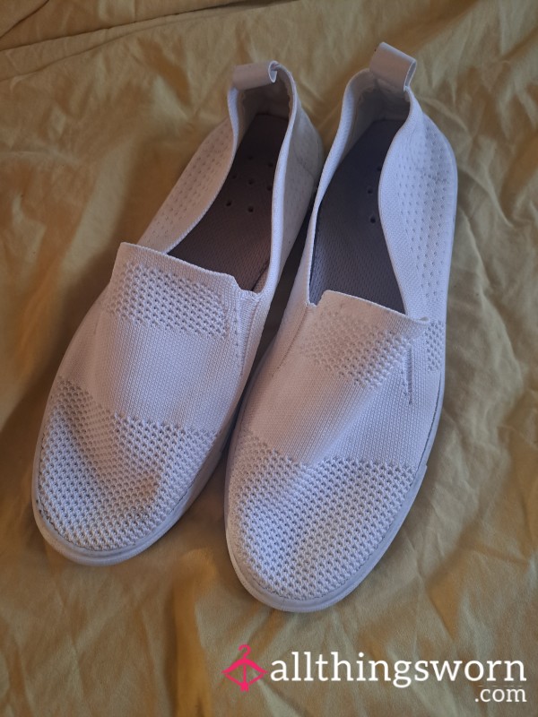 ON HOLD - White Flats- FREE 3 Day Refresher Wear