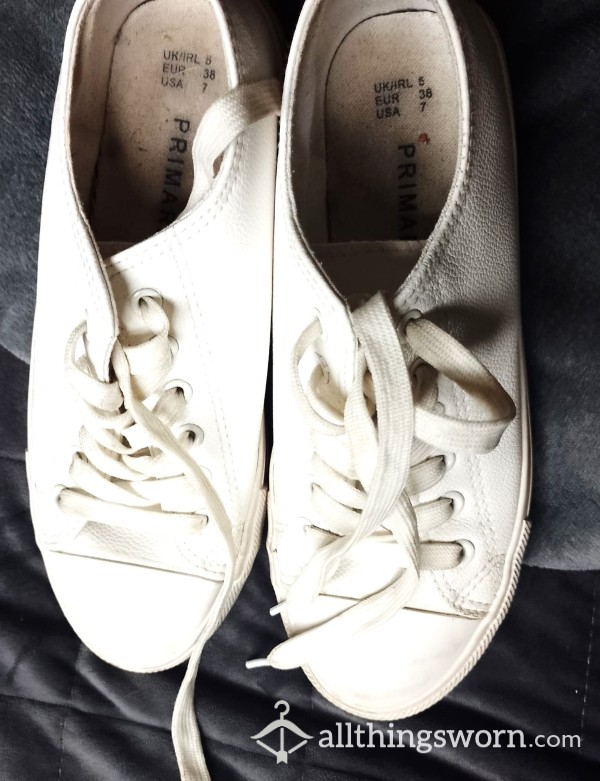 20% Off Listed Price!! Worn White Pumps Converse Style