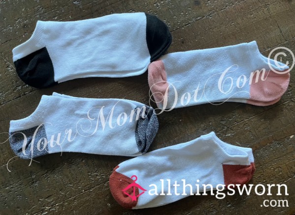 White Workout Sock- Assorted Heel & Toe Colors