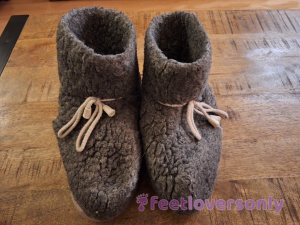 Woolen Slippers